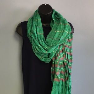 3/$15💚 GREEN Nollia Fashion Scarf